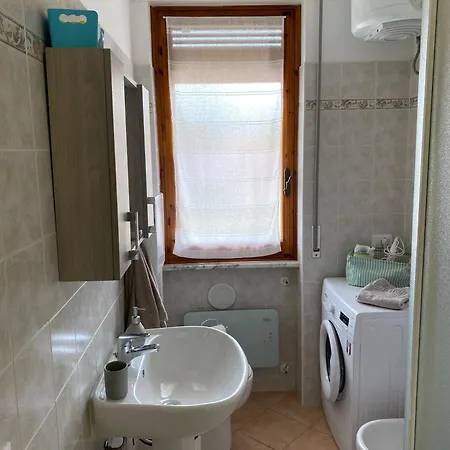 公寓 Domus Onda Marina 迪亚诺马里纳