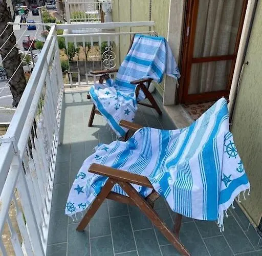 公寓 Domus Onda Marina *